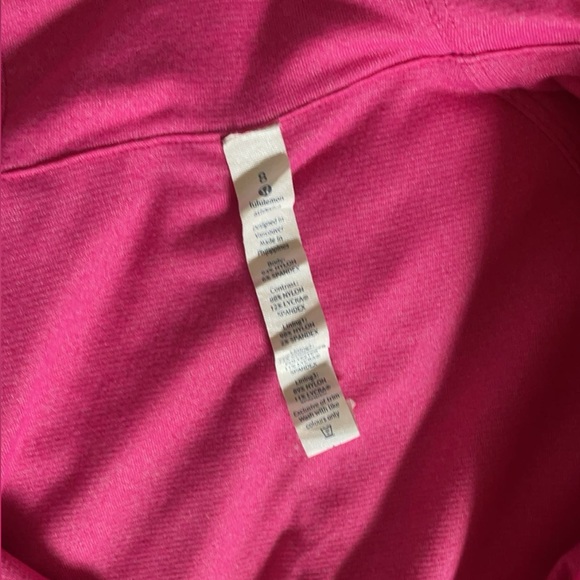 Lululemon jacket with hoodie - Picture 5 of 6